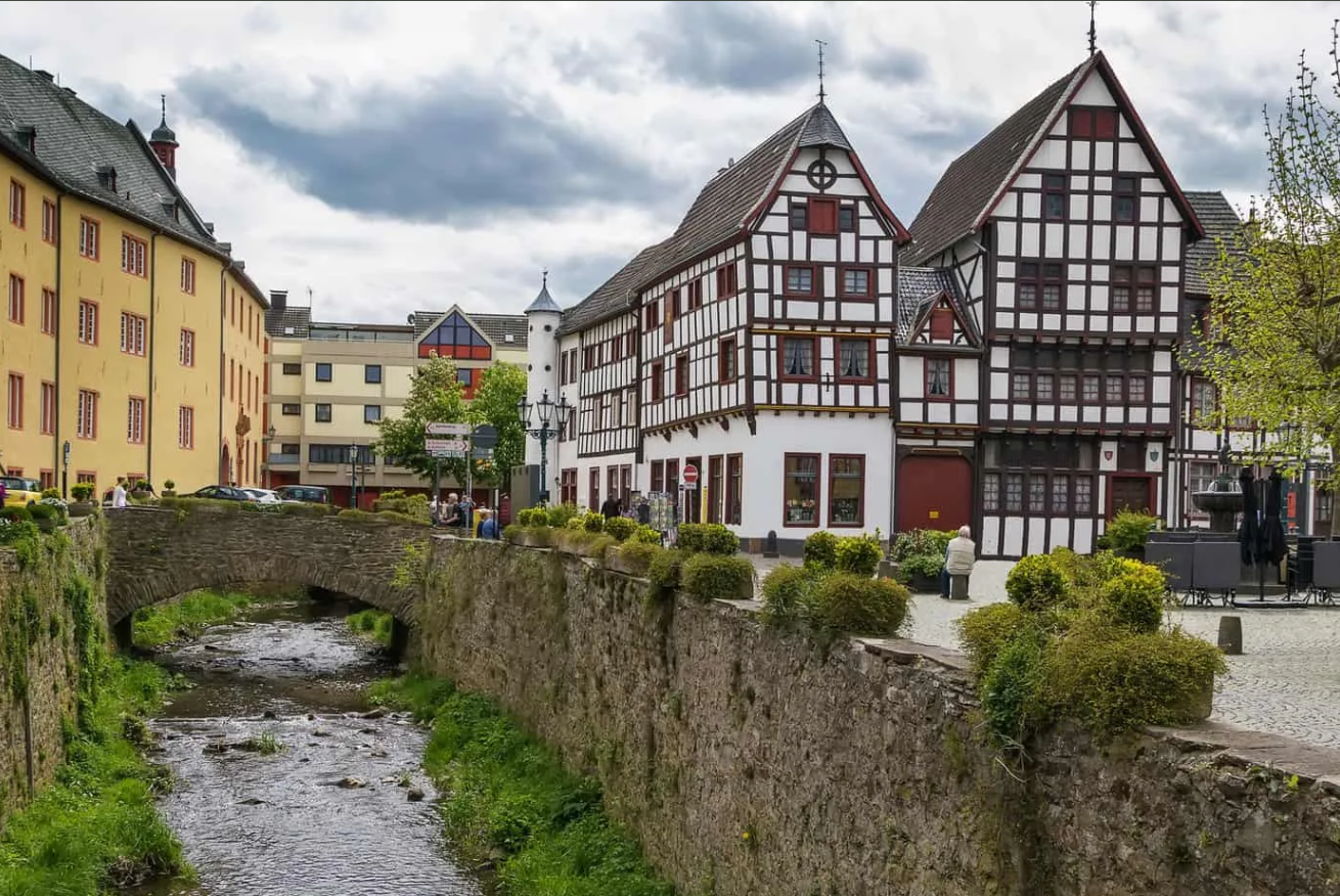 Monschau: Eine historische Stadt im Herzen der Eifel